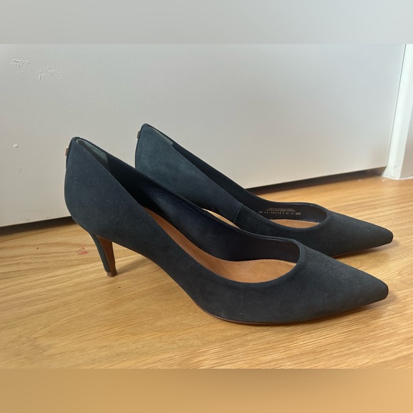 Tory Burch Ivy Low-Heel Suede Pump Navy - Picture 13 of 16